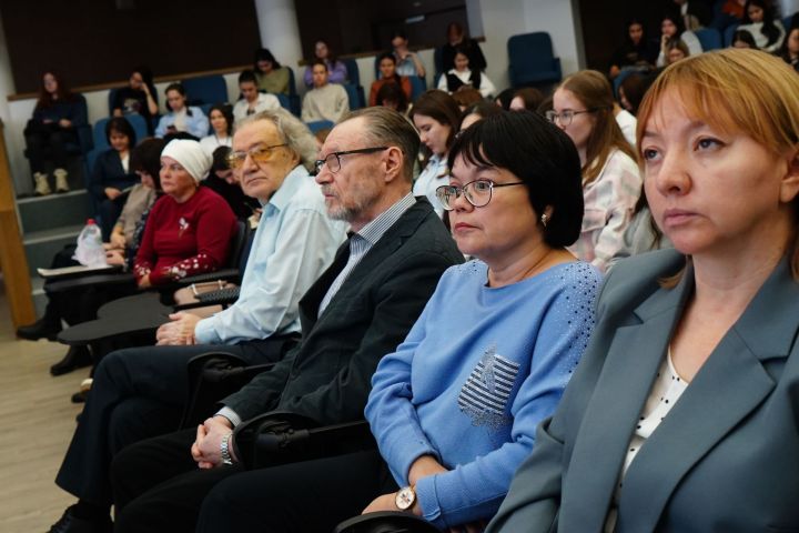 В Казанском федеральном университете обсудили вопросы преподавания языков