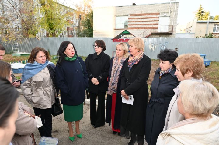 «Мәрхәмәт – Милосердие» берләшмәсе депутатлары Казандагы балалар бакчаларының торышын өйрәнә