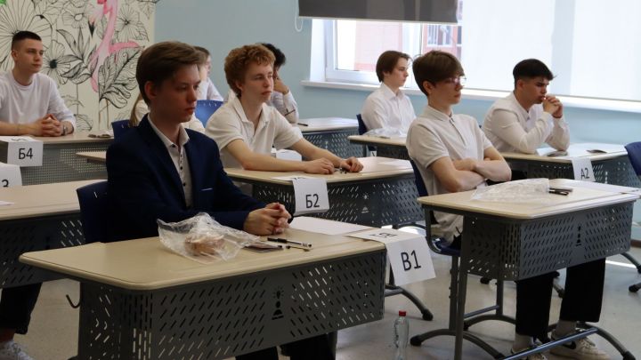 В Татарстане стартует основной период ГИА-9: экзамены сдают более 48 тысяч девятиклассников