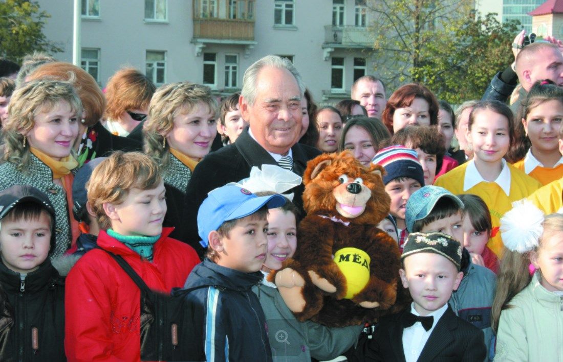 Первому Президенту Республики Татарстан 87 лет