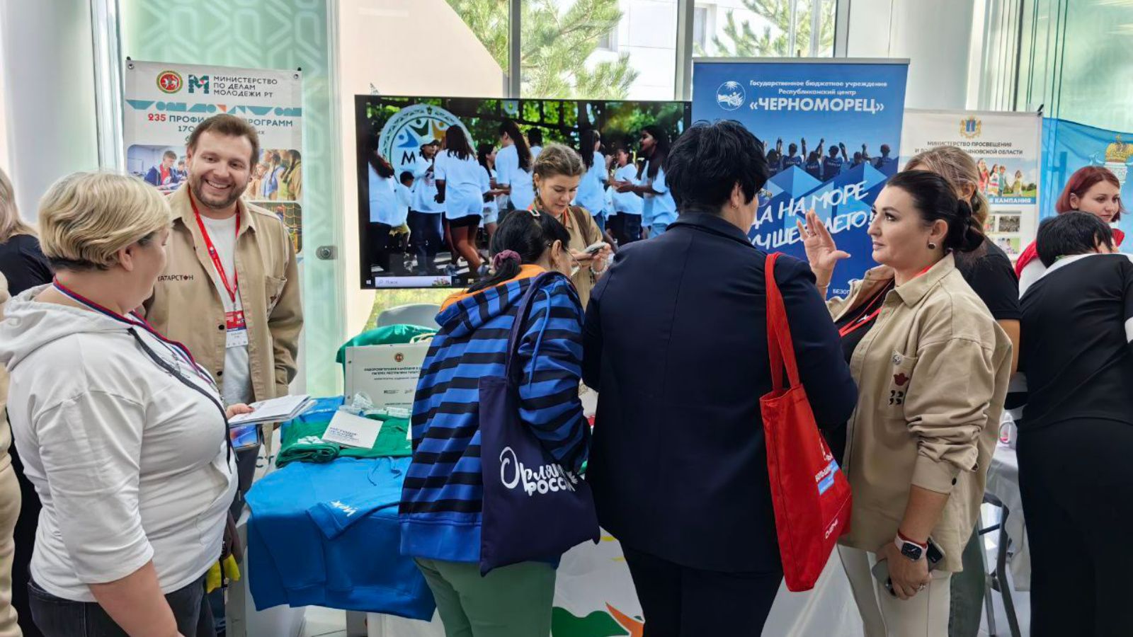 Татарстан поделился опытом организации детского отдыха на форуме «Большие смыслы»