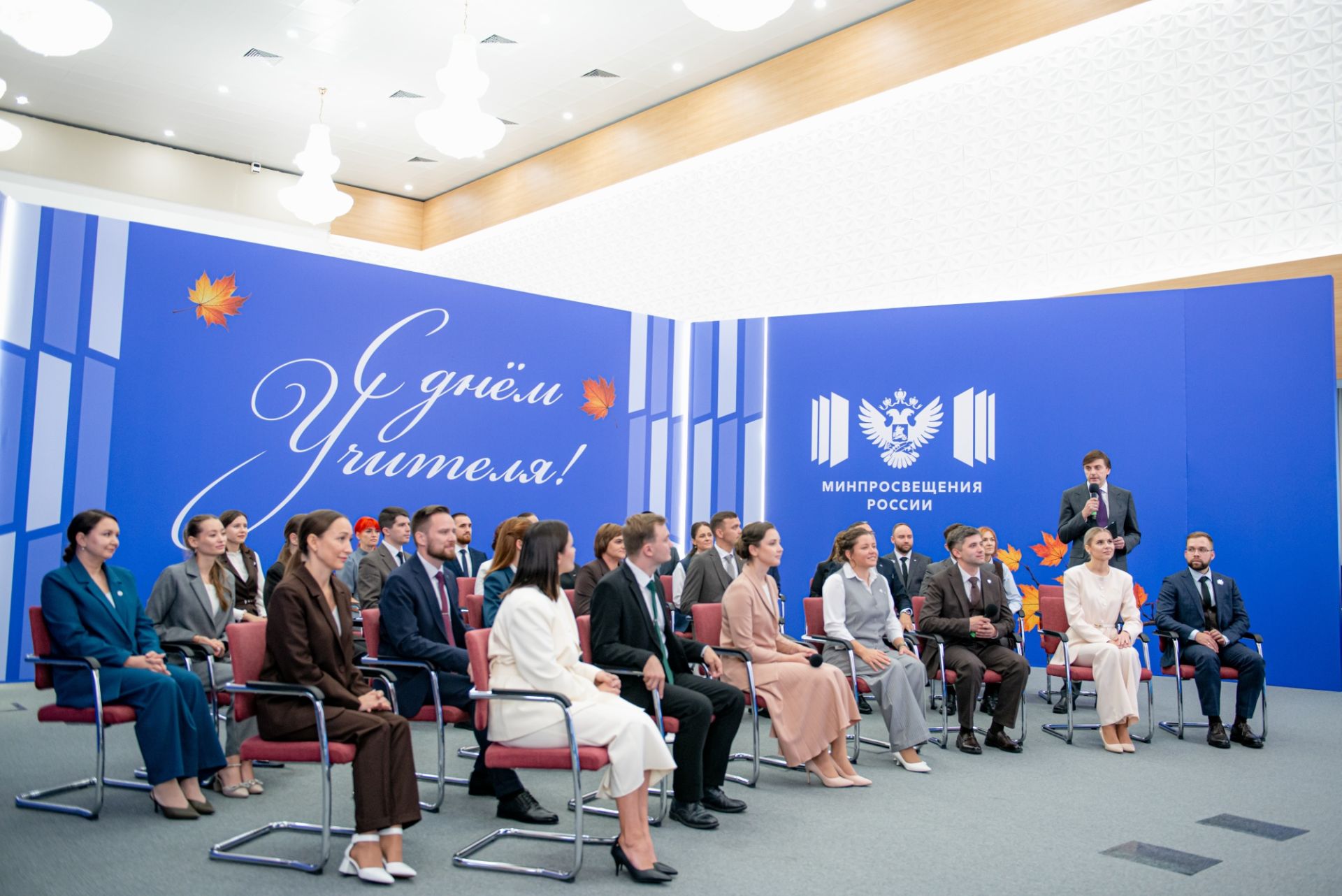 Россия Президенты илнең иң яхшы педагоглары белән очрашты