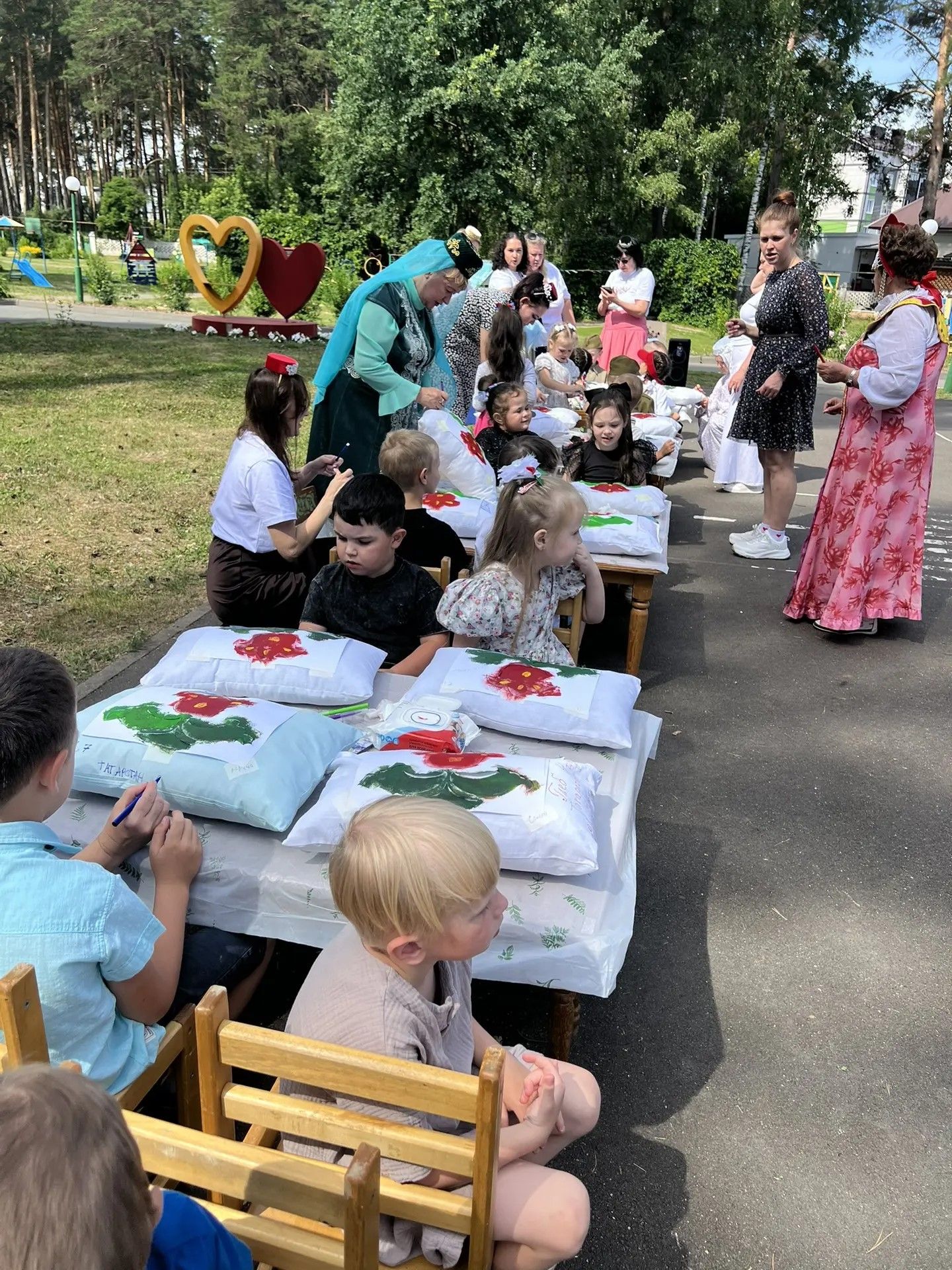 Кешегә кеше кирәк