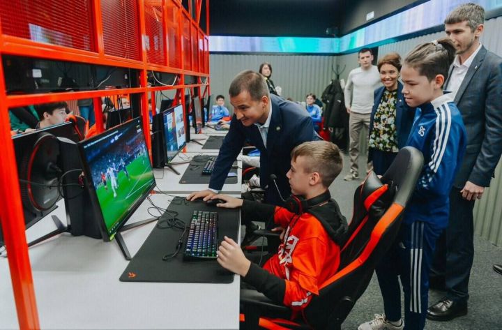 В Альметьевске после капитального ремонта открылся молодежный центр «Фабрика»