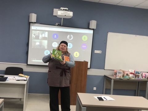 КФУда рус телле әдәбиятның актуаль проблемалары хакында сөйләшү узды