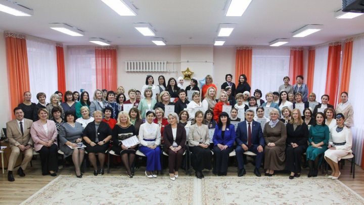 В Казани наградили победителей республиканского гранта «Лучший билингвальный детский сад»
