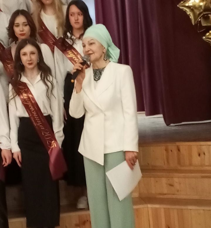 Алиш исемен горур йөртәбез