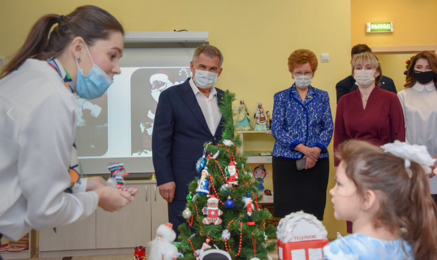 Президент РТ посетил детсад в Лаишево