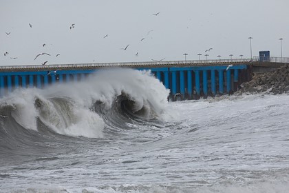 В Сочи объявлено штормовое предупреждение