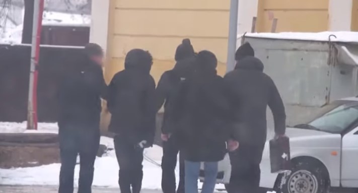 ФСБ сообщила, как подросток готовил нападение на школу в Казани