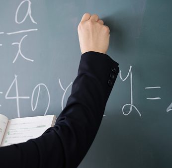 Ученые РАО назвали главный фактор успеха ребенка в математике