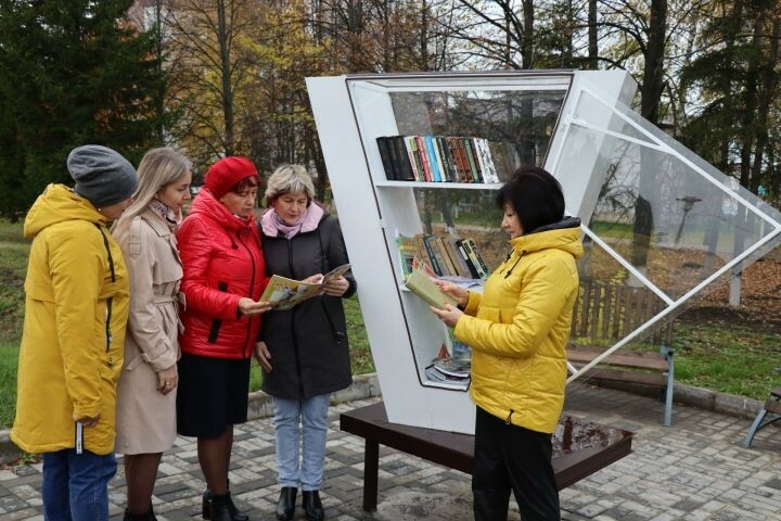 Чүпрәледә урам китапханәсе эшли башлады