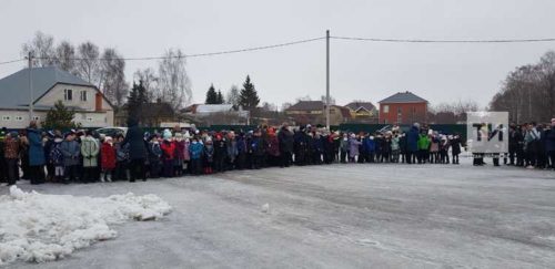 В Татарстане эвакуировали 740 школьников