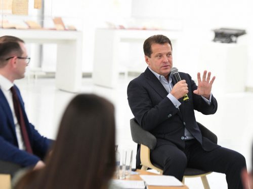 Казанские учителя получат гранты для обучения в российских и зарубежных вузах