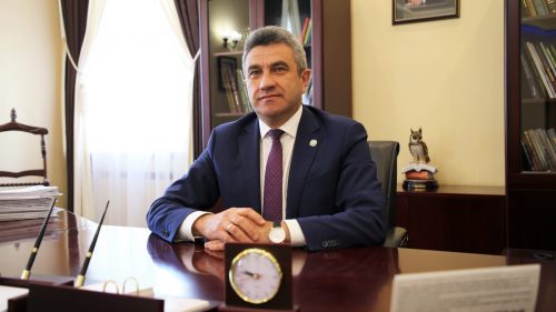  Ильсур Хадиуллин проведет прямой эфир в Инстаграм