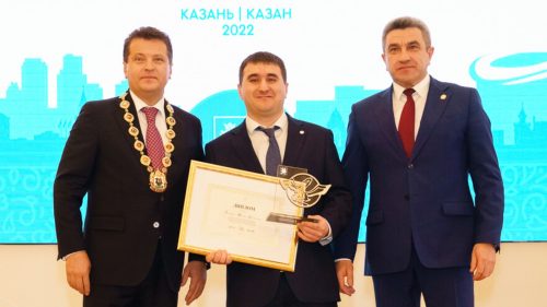 Учителем года в Казани стал педагог по обществознанию лицея-интерната №2 Ильсур Зиганшин