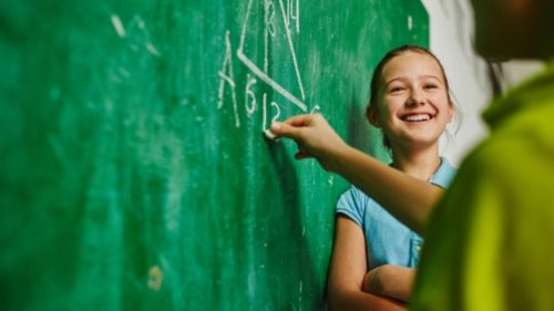 Программа помощи школам «500+» может быть продлена на два года