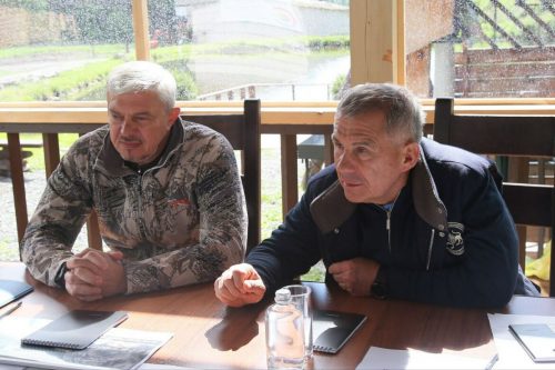 Минниханов на Алтае оценил территорию будущего центра по охране снежных барсов