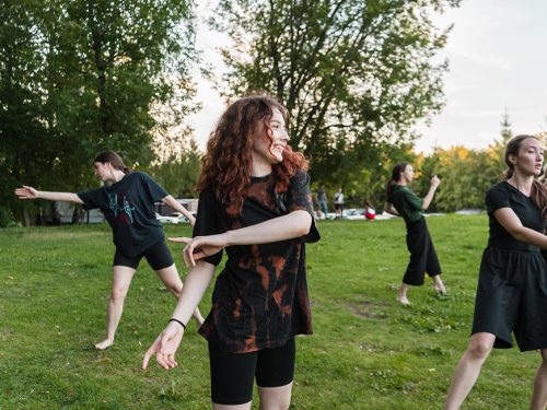 Проект «Хәрәкәттә – бәрәкәт»: аэробика с Гульназ Сафаровой