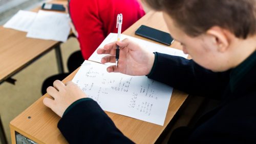 Татарстанцы могут принять участие в физико-математической контрольной